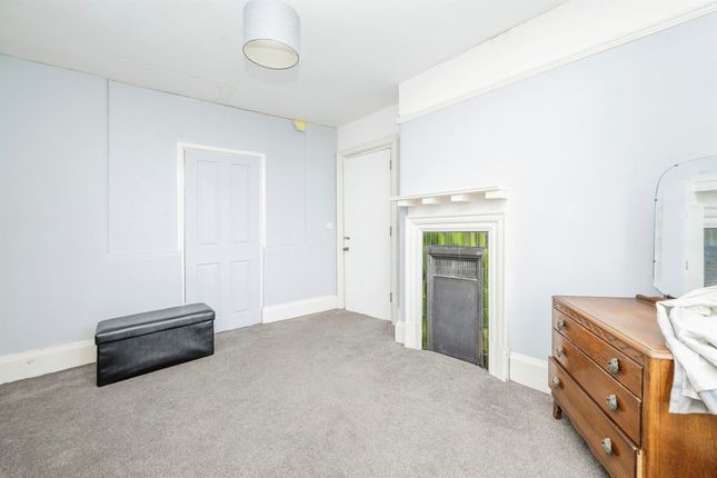 End terrace house for sale in South Quay, Great Yarmouth
