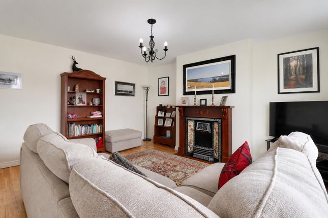 28, Joe Tomelty Drive, Newtownards photo 3