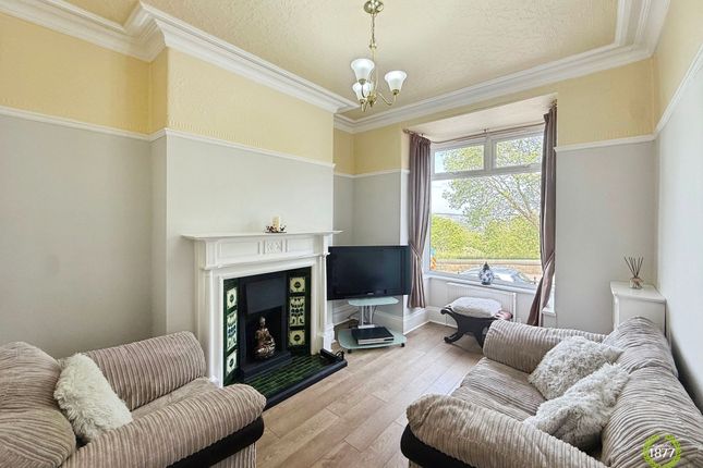 77 Rosehill Road, Burnley photo 2