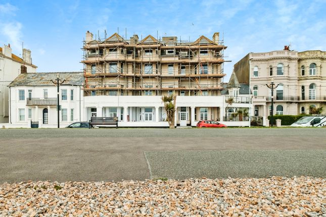 Flat for sale in Marine Parade, Worthing, West Sussex