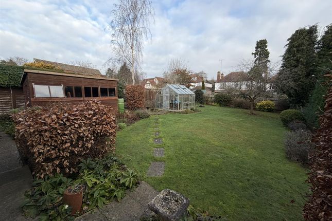 1, Brooklands Close, Daventry photo 4