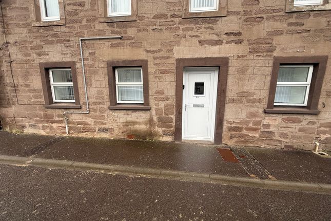 1-bed flat on Brechin, £500/mo