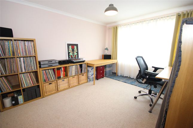 5, Valley View Close, Devon photo 2
