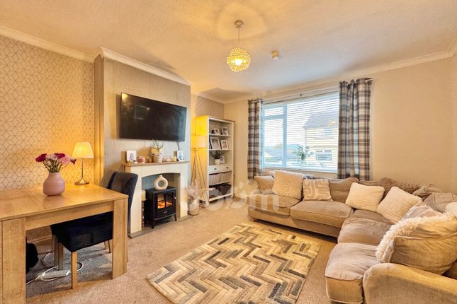 Mair Avenue, Dalry photo 2