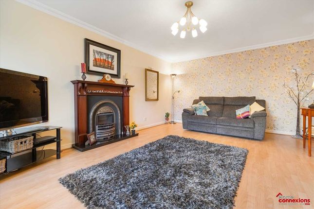 10, Ochil Court, Lindsayfield, EAST KILBRIDE photo 3