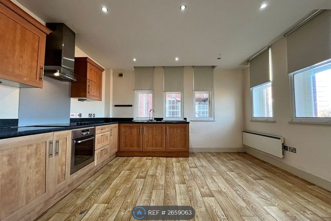 Bedroom flats and apartments to rent in Blackpool, Lancashire