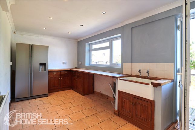 37, Bourchier Gardens, Somerset photo 5