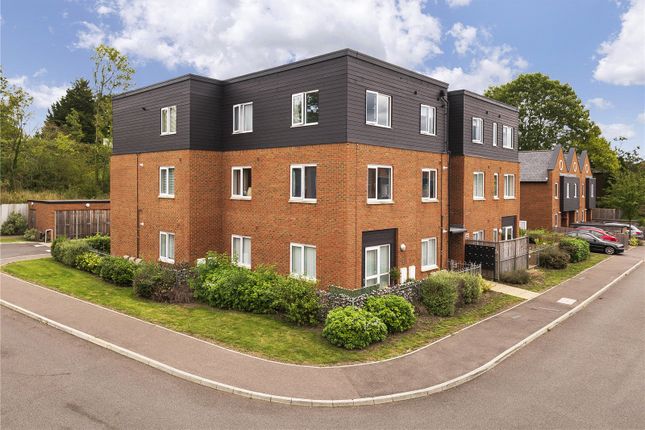 Thumbnail Flat for sale in Litho House, Caxton Close, Edenbridge, Kent