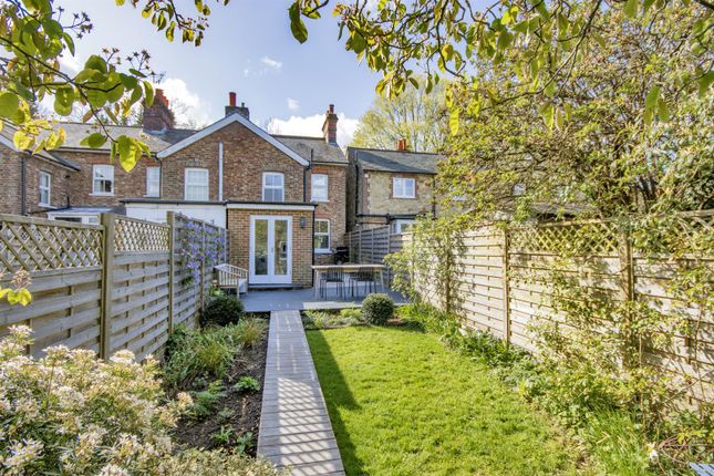 4 Algernon Terrace, High Street, Westerham photo 3