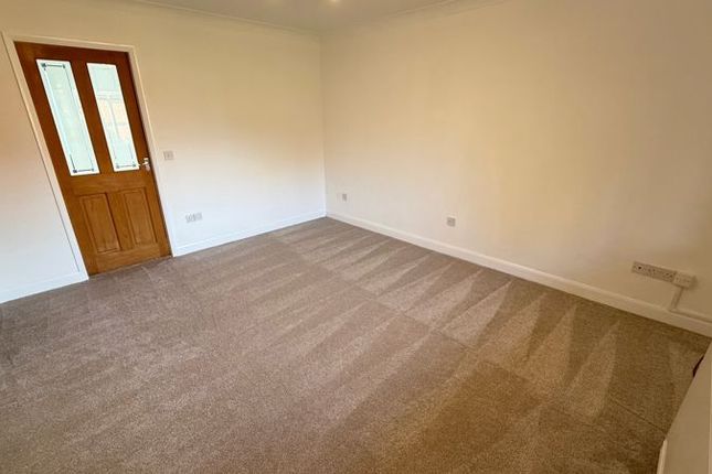 22, St. Claires Court, Lincoln photo 3