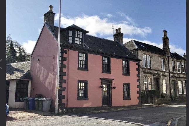Thumbnail Flat to rent in Kirk Street, Strathaven