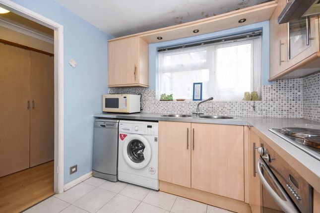 382, Dorset Avenue, Dorset Avenue photo 4