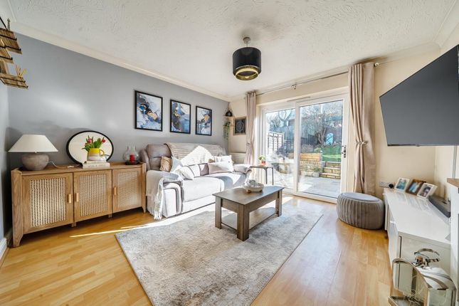 38 INSALL ROAD, Insall Road, Chipping Norton photo 2