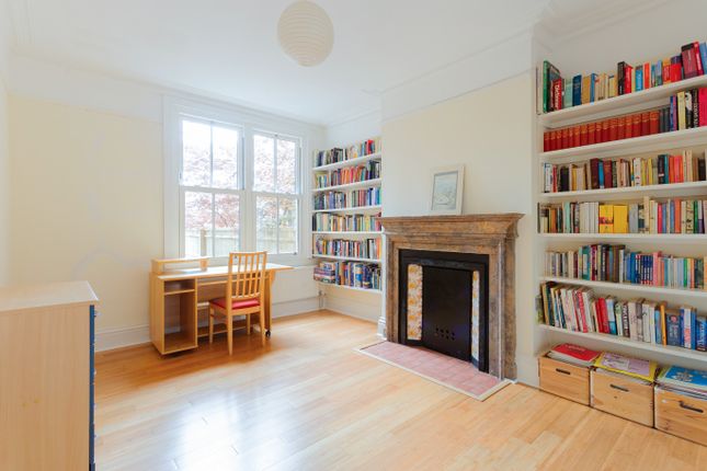 Terraced house for sale in Banbury Road, Oxford