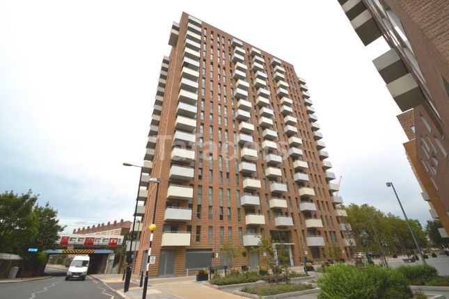 1 bed flat for sale in Ivy Point, Hannaford Walk, Bow