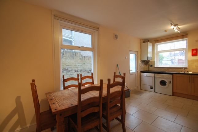 Hazeldean Avenue, Cardiff photo 2