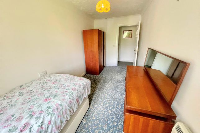 Flat for sale in Morgan Court, St Helens Road, Swansea