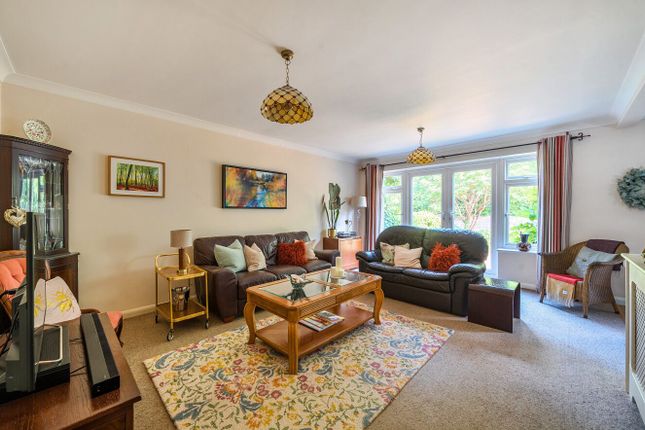 33, Beech Grange, Salisbury photo 4