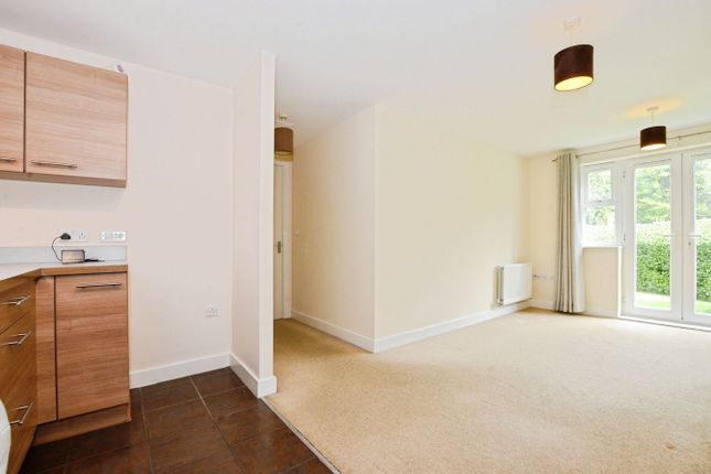 26, Turner Court, High Street, Berkhamsted photo 4