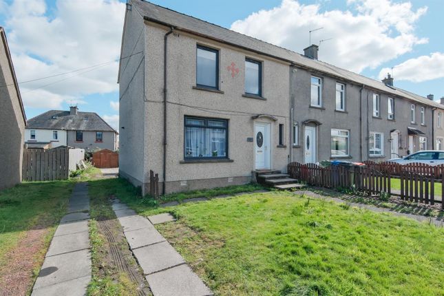 106, Lanrigg Avenue, Bathgate photo 2