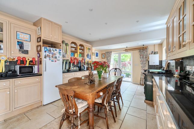 14, The Avenue, Somerset photo 3