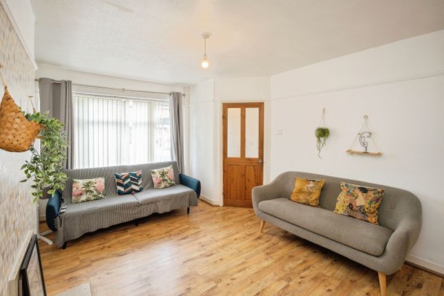 44, Ambleside Crescent, Warrington photo 3
