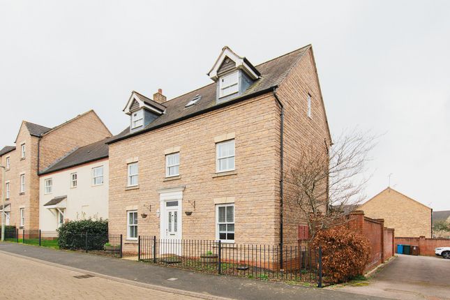 Detached house for sale in Laxton Way, Banbury