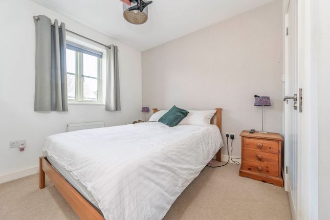 30 Lysander Way, Moreton-In-Marsh photo 4