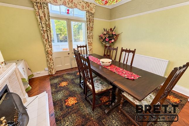 Stradbroke Lodge, The Rath, Milford Haven photo 4