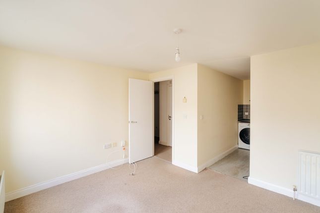 20 Compass House, Bristol photo 3