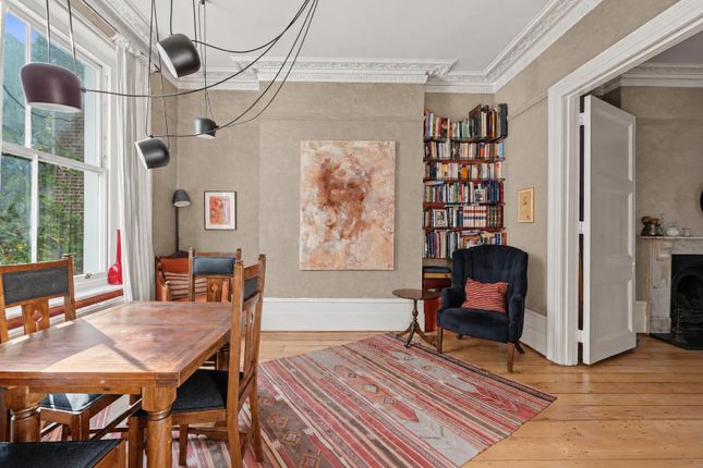 Flat 1, 31, Carlingford Road, London photo 3