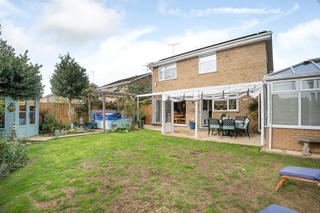 Apsley Way Longthorpe Peterborough PE3 5 Bedroom Detached House For apsley-way-longthorpe-peterborough-pe3-5-bedroom-detached-house-for