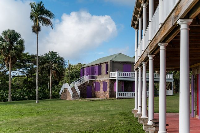 Country house for sale in Pineapple Estate, Golden Rock, Saint Kitts And Nevis