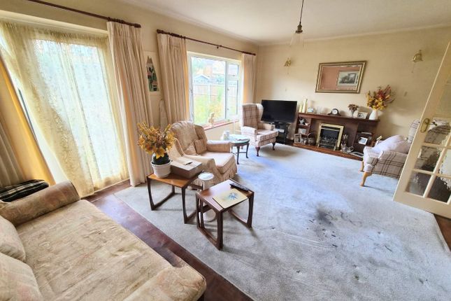 209A, Eastwood Road, Rayleigh photo 2