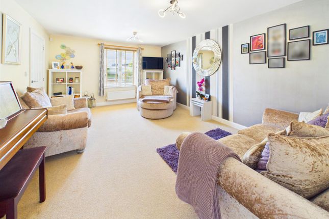 36, Merton Green, Caldicot photo 4