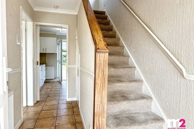 4, St Francis Close, Abergavenny photo 2