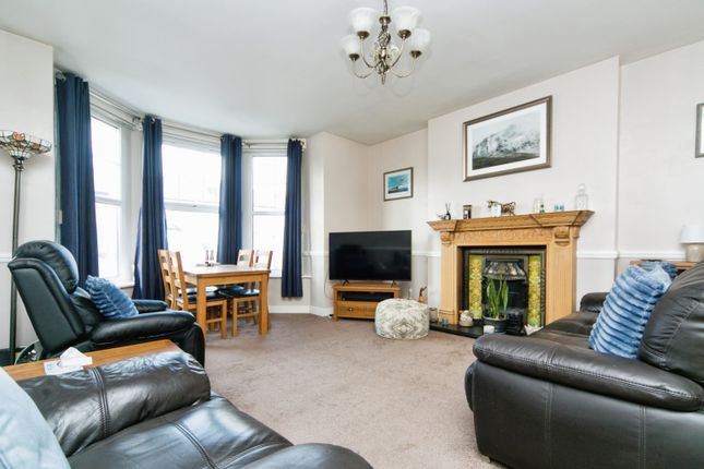 Flat 3, 31, Lloyd Street, Conwy photo 2