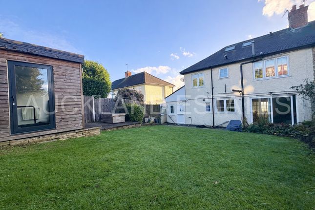 52, Longmore Avenue, Barnet photo 2