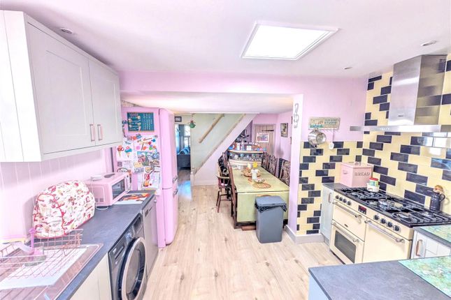 2, Tillington Cottages, Yapton photo 2
