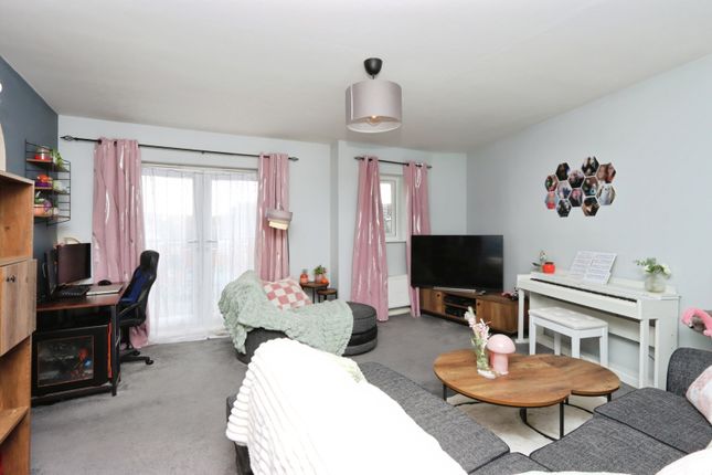 49, Kyle Close, South Yorkshire photo 3