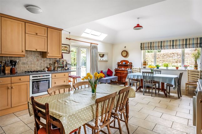 6, The Paddock, Dorking photo 2