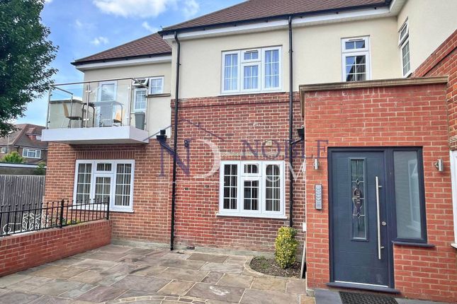 Thumbnail Flat to rent in Osterley Avenue, Osterley, Isleworth