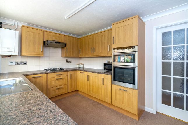 1, Alfred Close, Sleaford photo 4
