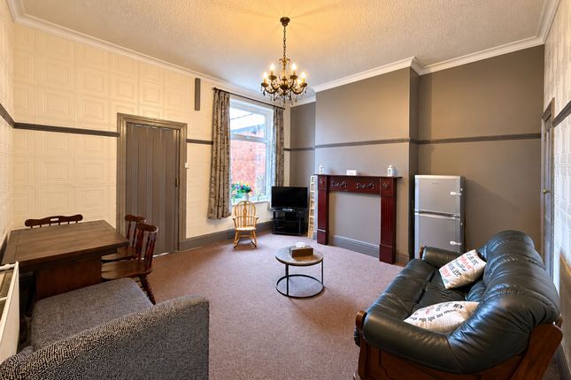 23 Whitefield Street, Burnley photo 3