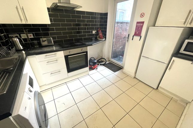 Terraced house for sale in Hollis Road, Coventry