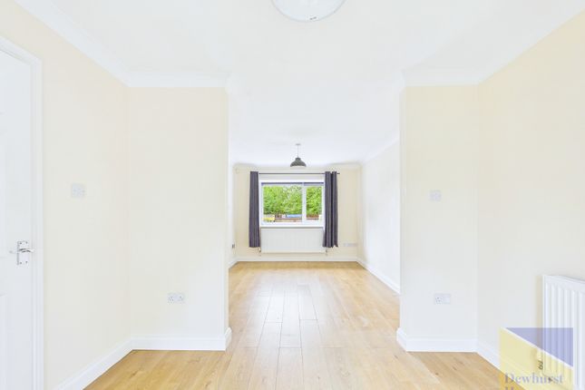 19, Meadowfield, Fulwood photo 4