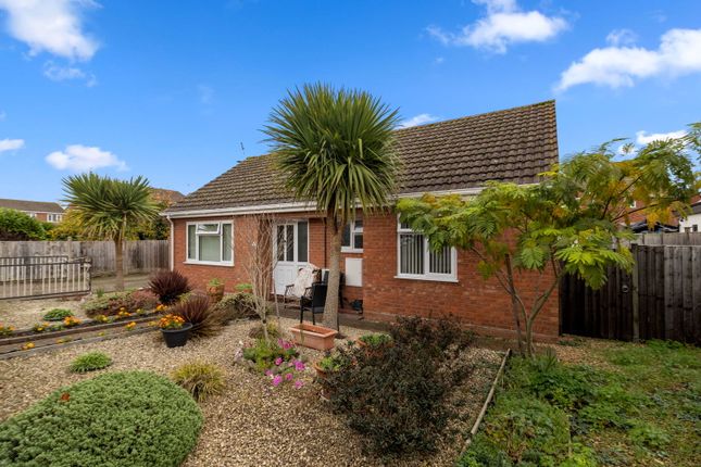 2-bed bungalow on 50, Tanhouse Lane, Malvern, £325,000