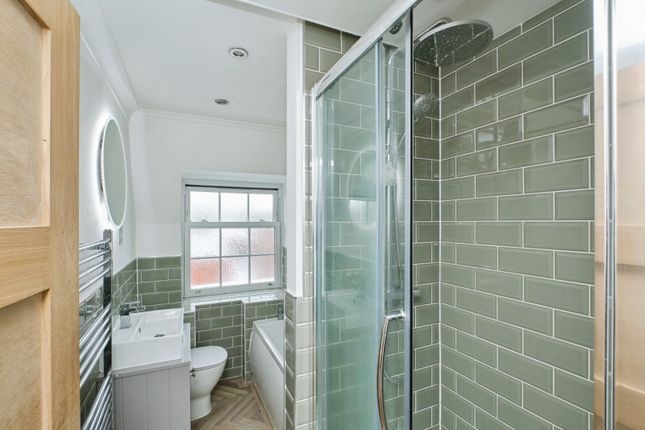 11, Stirling Court, Birmingham photo 3