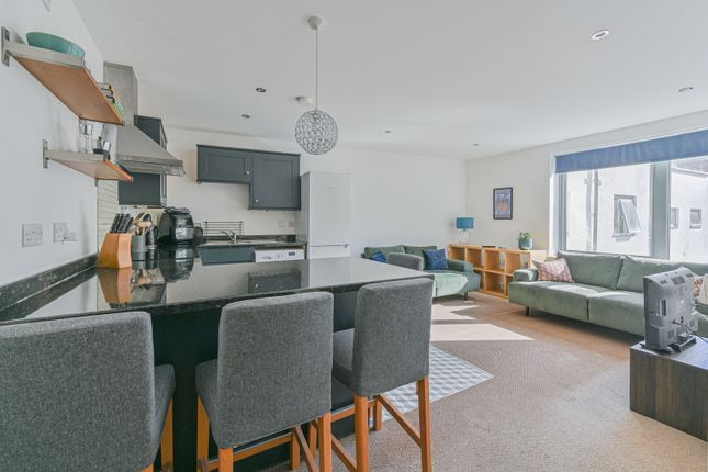 Kenton Apartments, Clapham photo 4