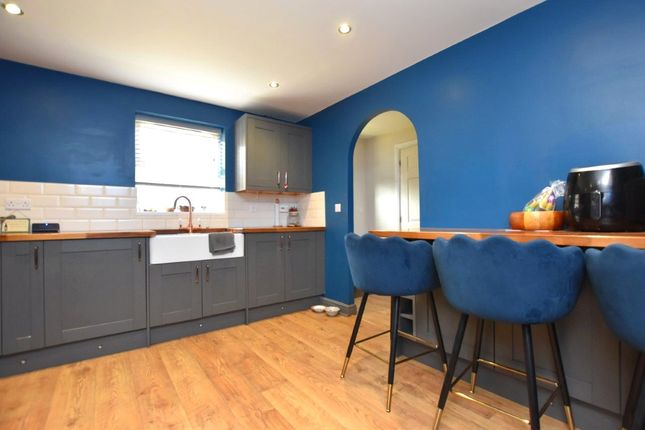 17, Violet Road, Wakefield photo 4